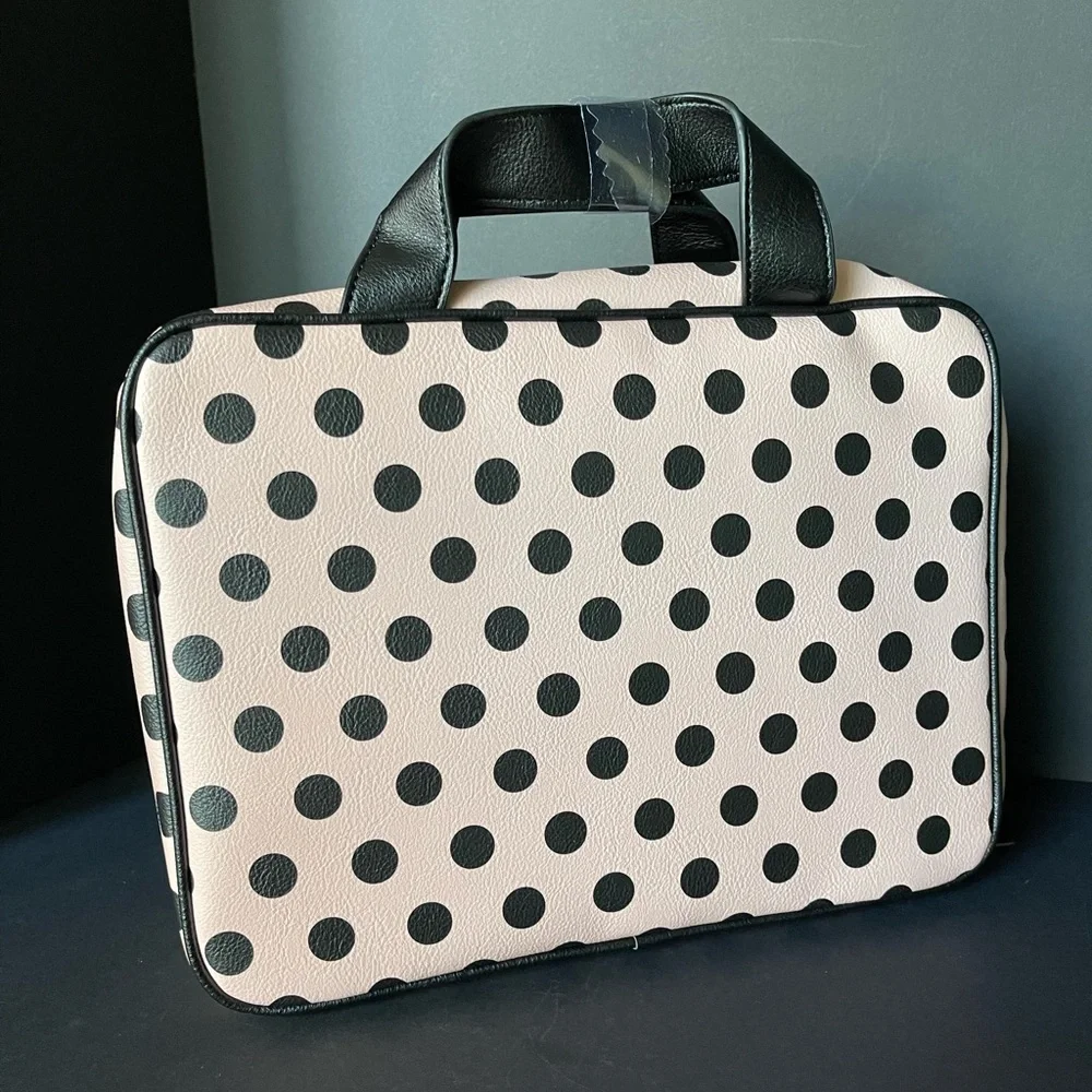 Betsey Johnson pink and black polka dot cosmetic weekender 🩷🖤 - Picture 3 of 4